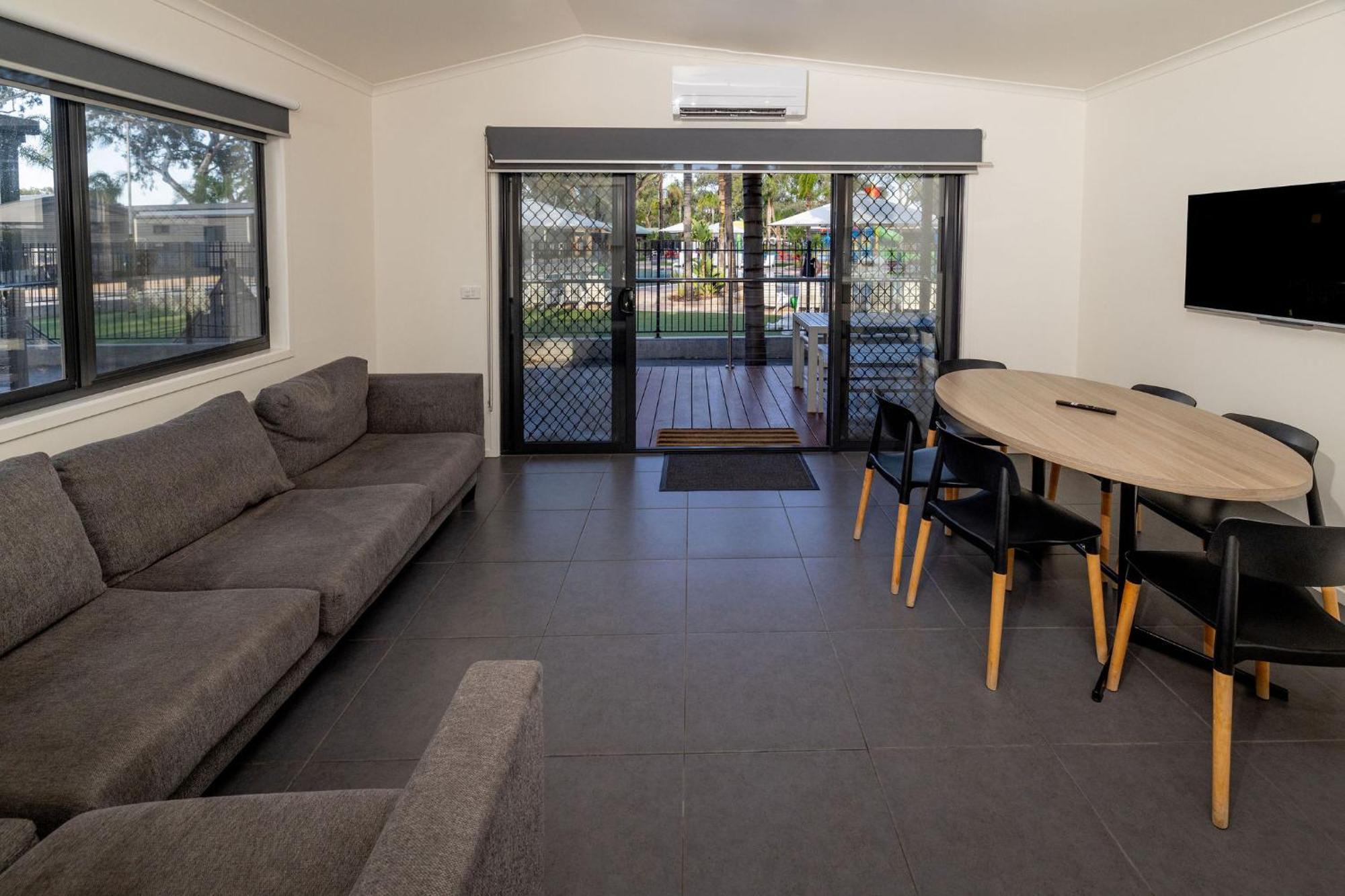 Big4 Renmark Riverfront Holiday Park エクステリア 写真